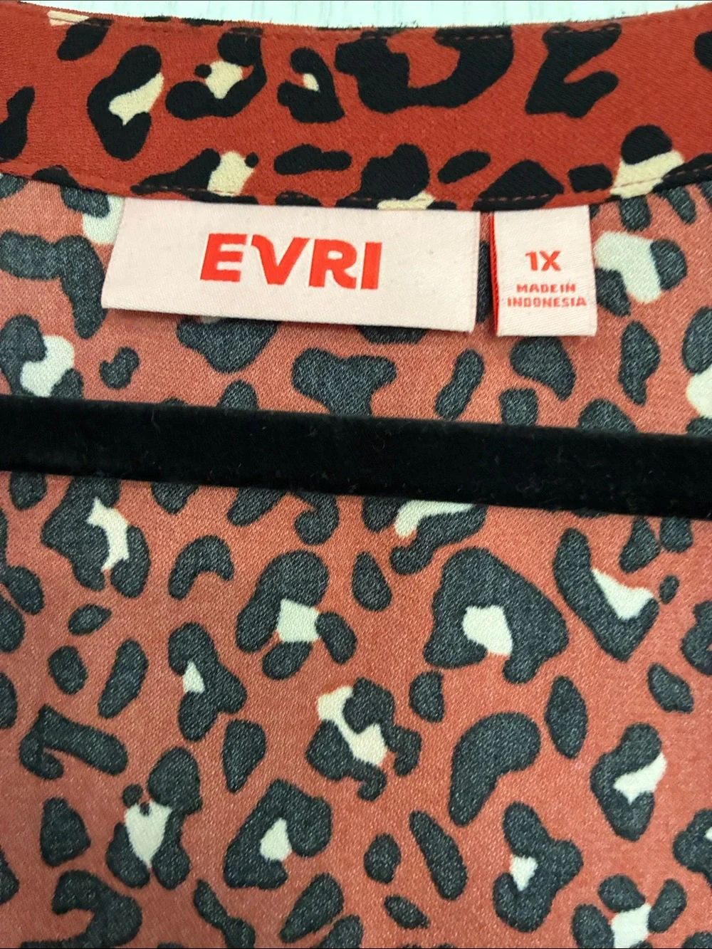 EVRI Red Leopard Print Open-Front Kimono